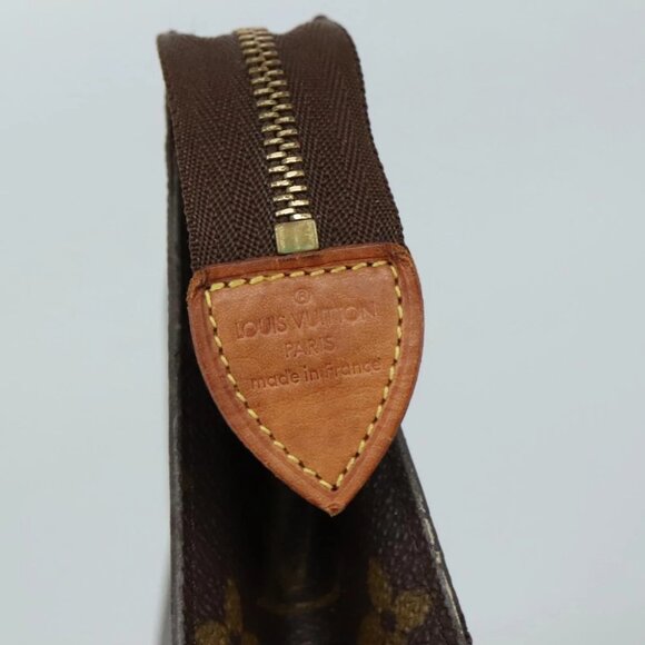 LOUIS VUITTON Monogram Poche Toilette 26 Pouch - Picture 10 of 14